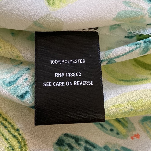 Torrid Cactus Blouse Size 00 - Picture 12 of 16